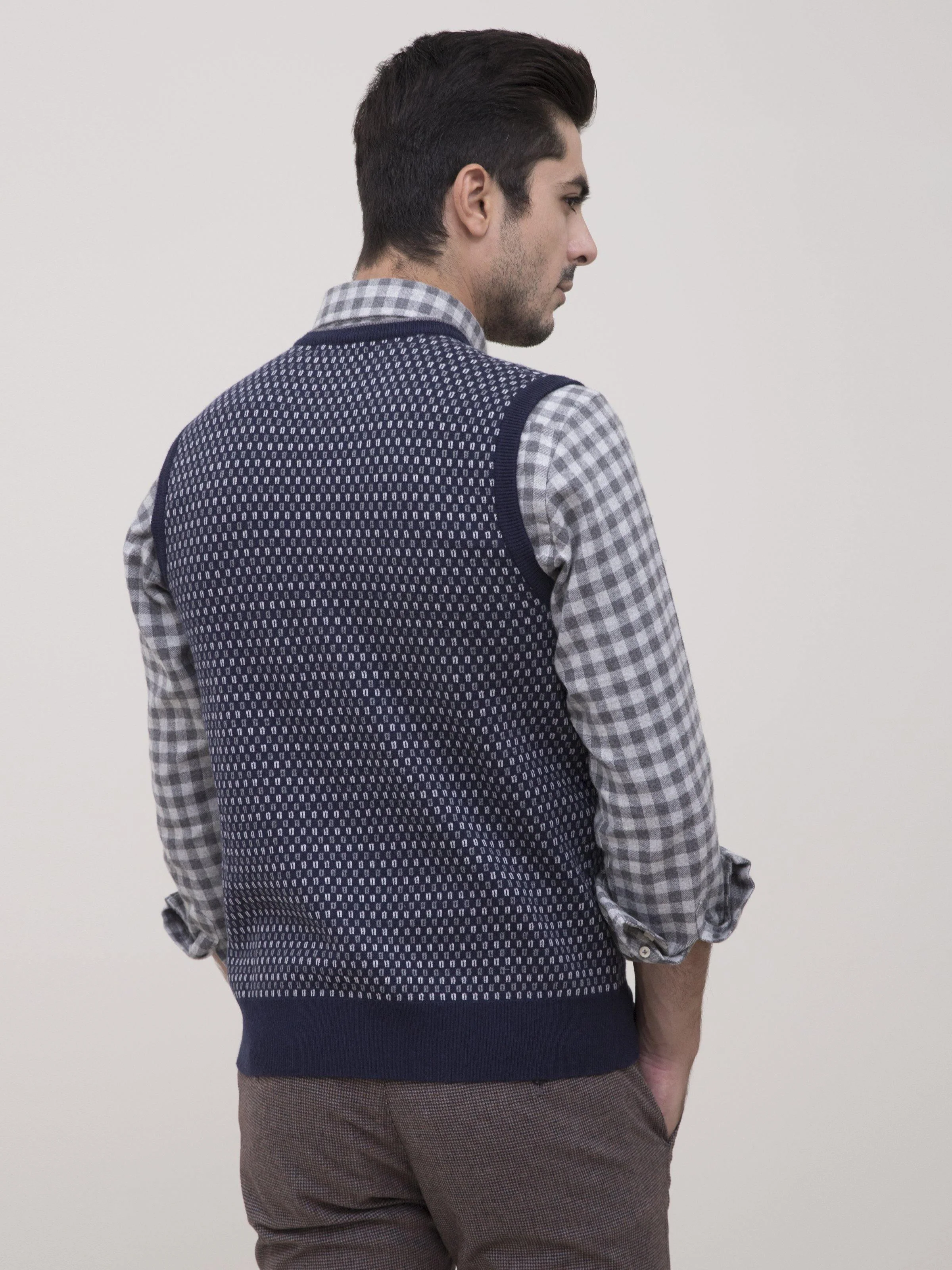 SWEATER V NECK SLEEVELEES NAVY - Image 4