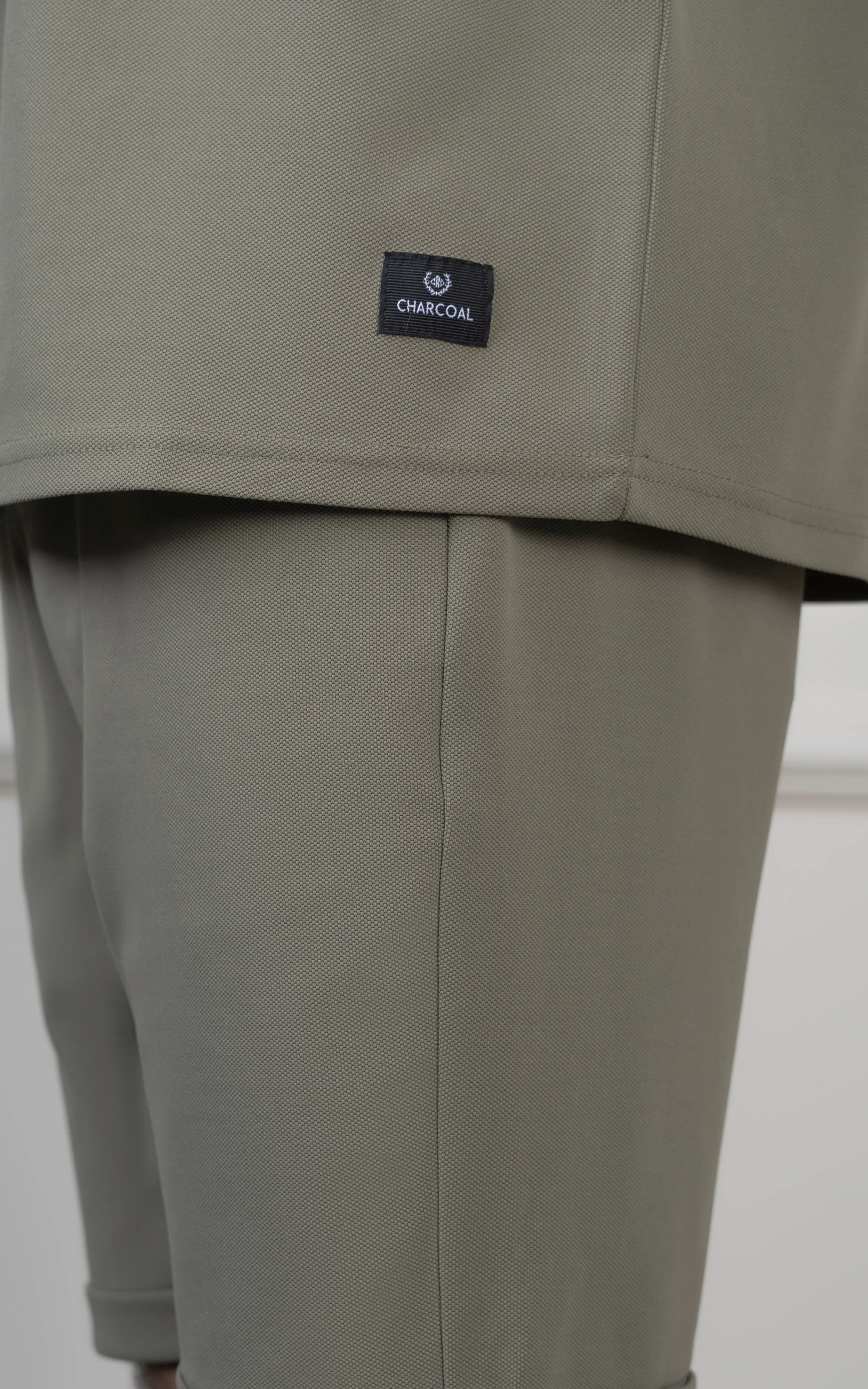 Oversize Textured Round Neck T-Shirt olive - Image 6