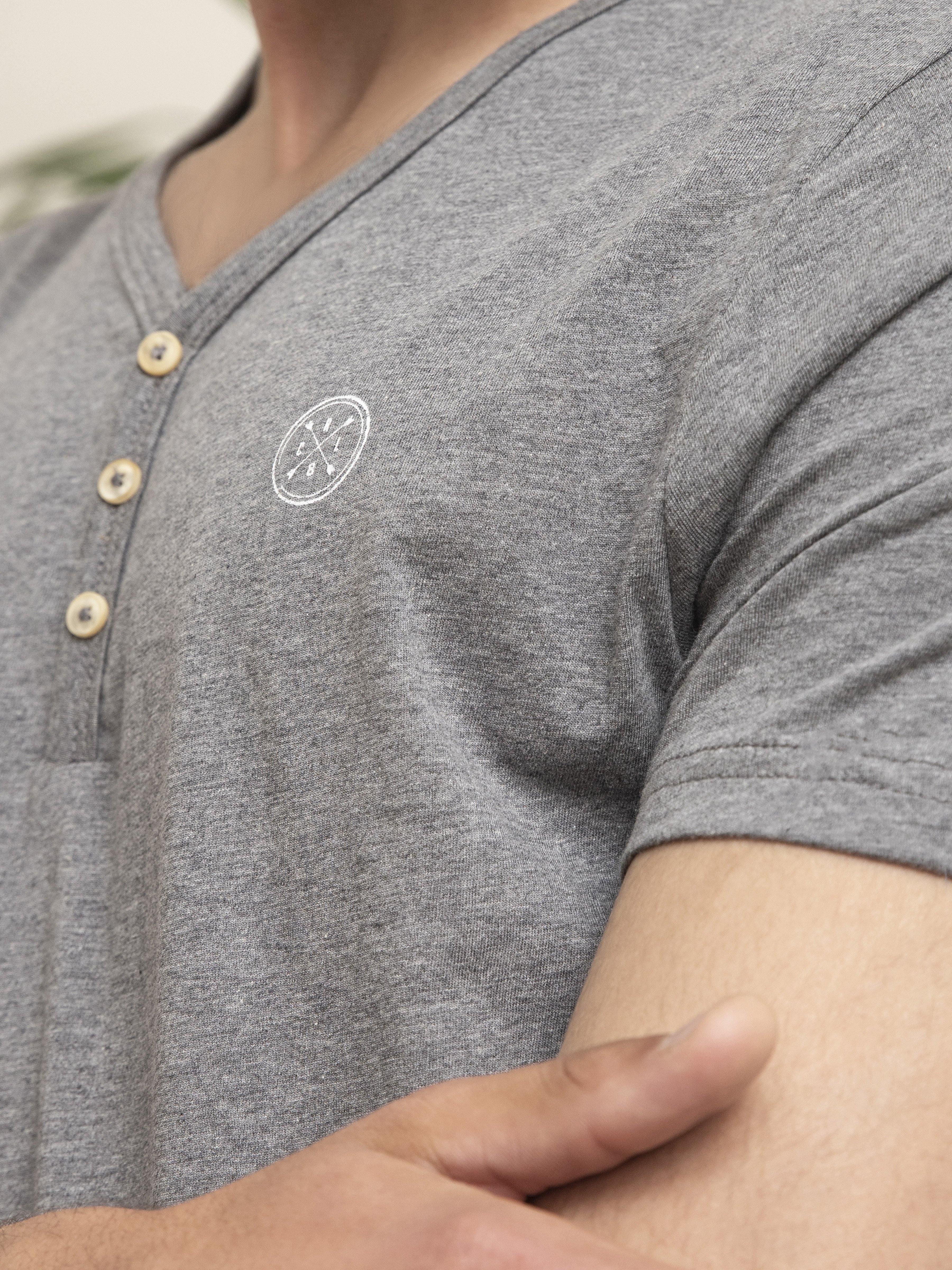 T SHIRT Y NECK DARK GREY - Image 3