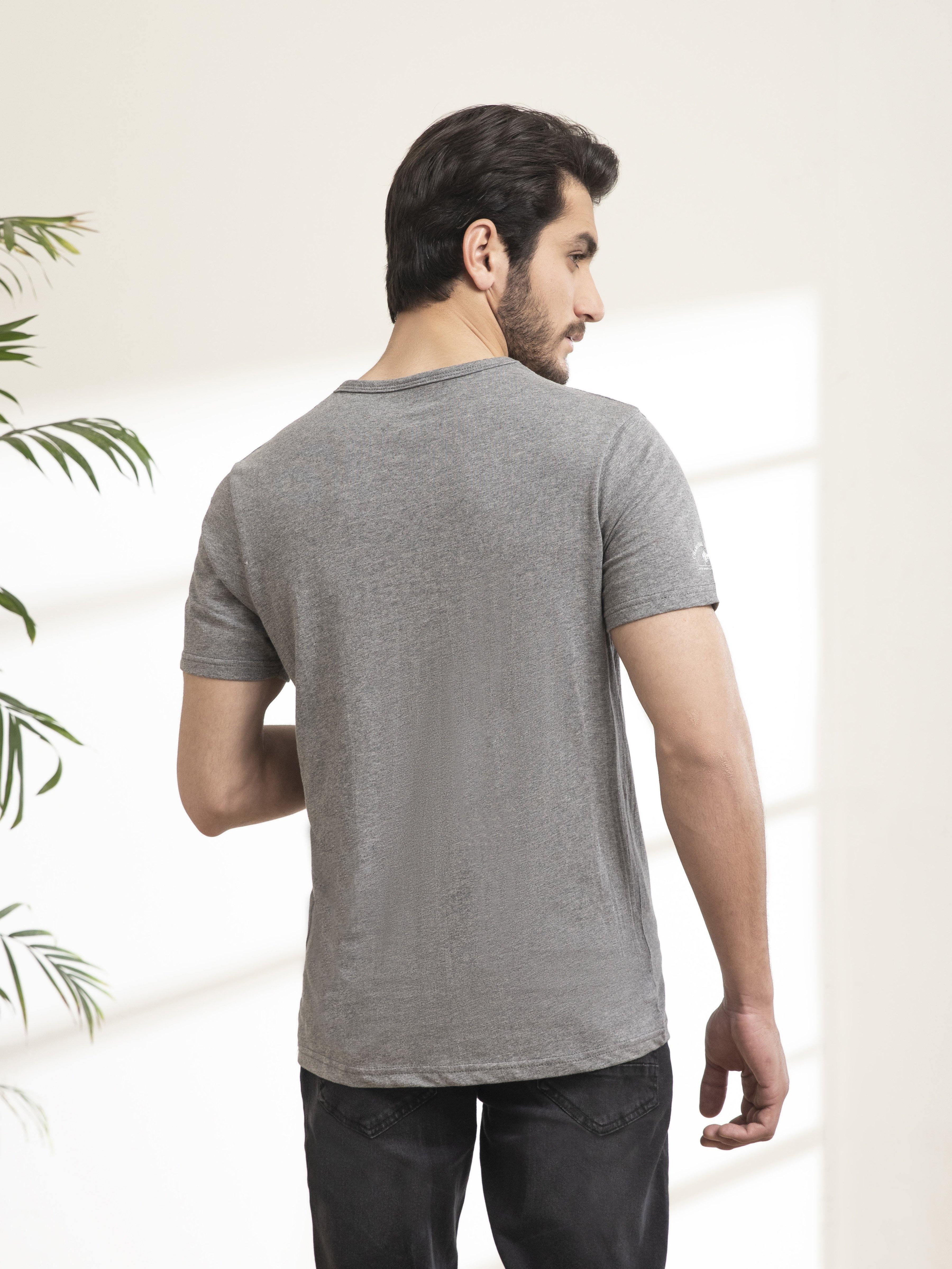 T SHIRT Y NECK DARK GREY - Image 4