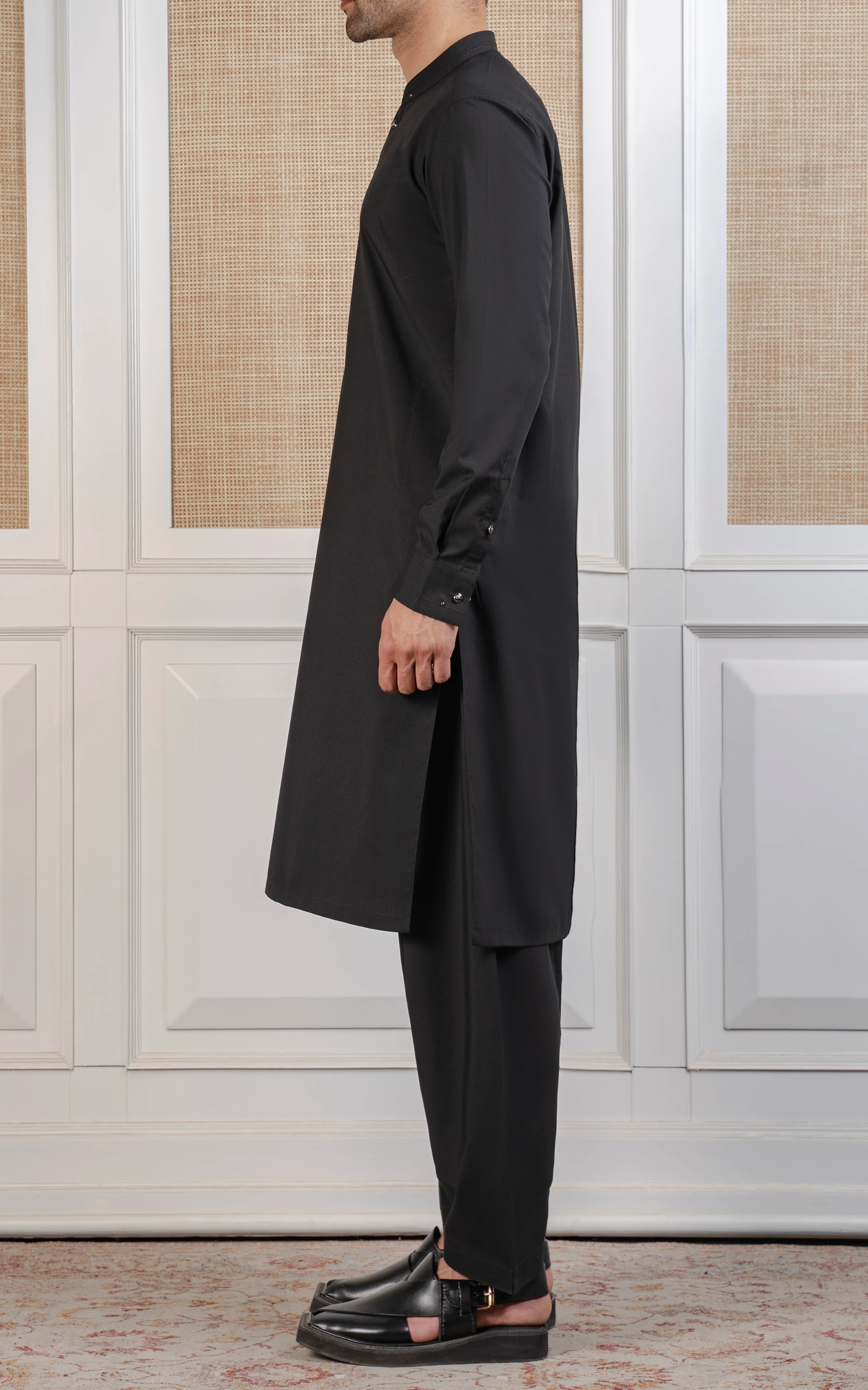 TEXTURED BLENDED KAMEEZ SHALWAR - SIGNATURE COLLECTION BLACK - Image 4