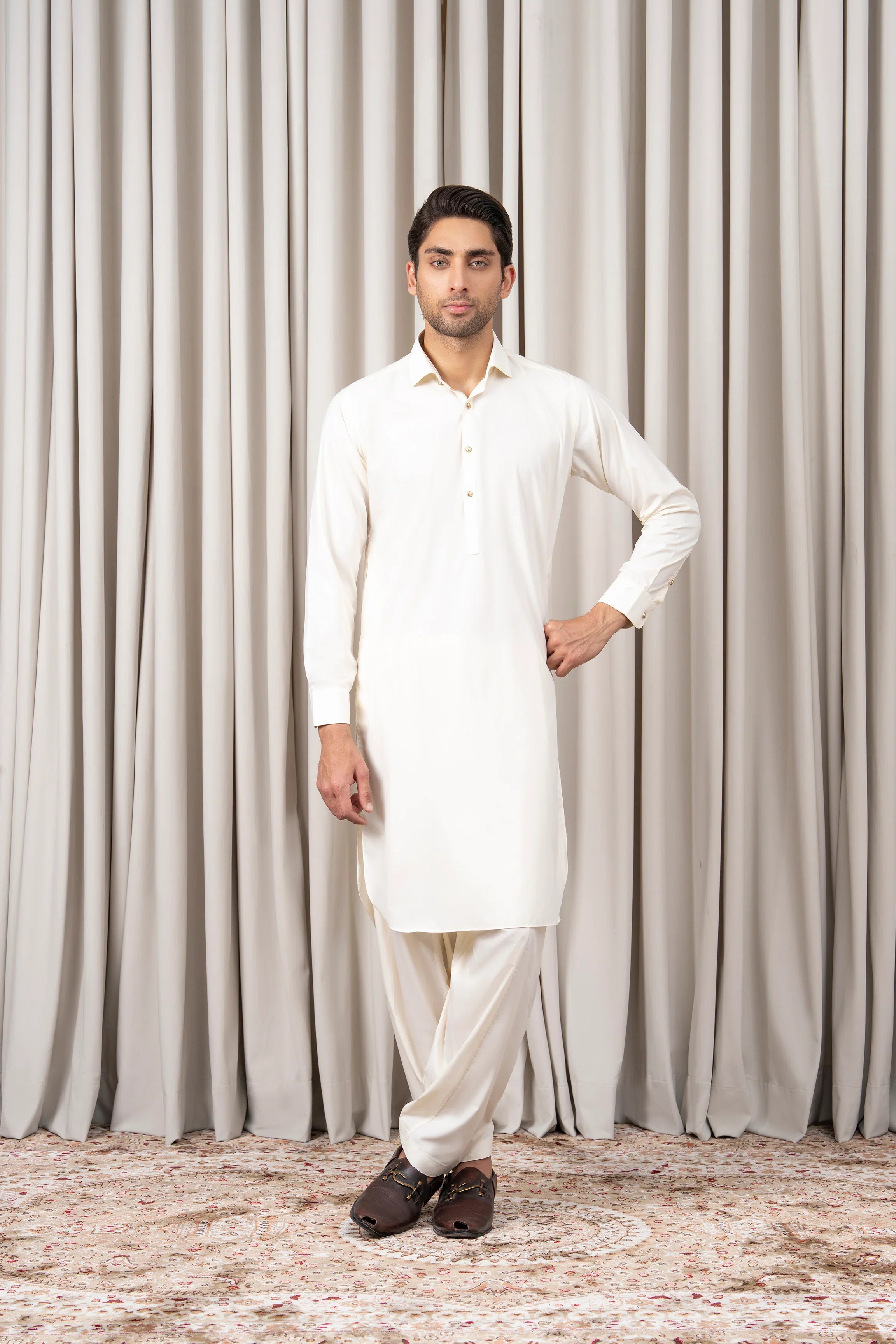 BLENDED KAMEEZ SHALWAR - PREMIUM COLLECTION OFF WHITE - Image 2