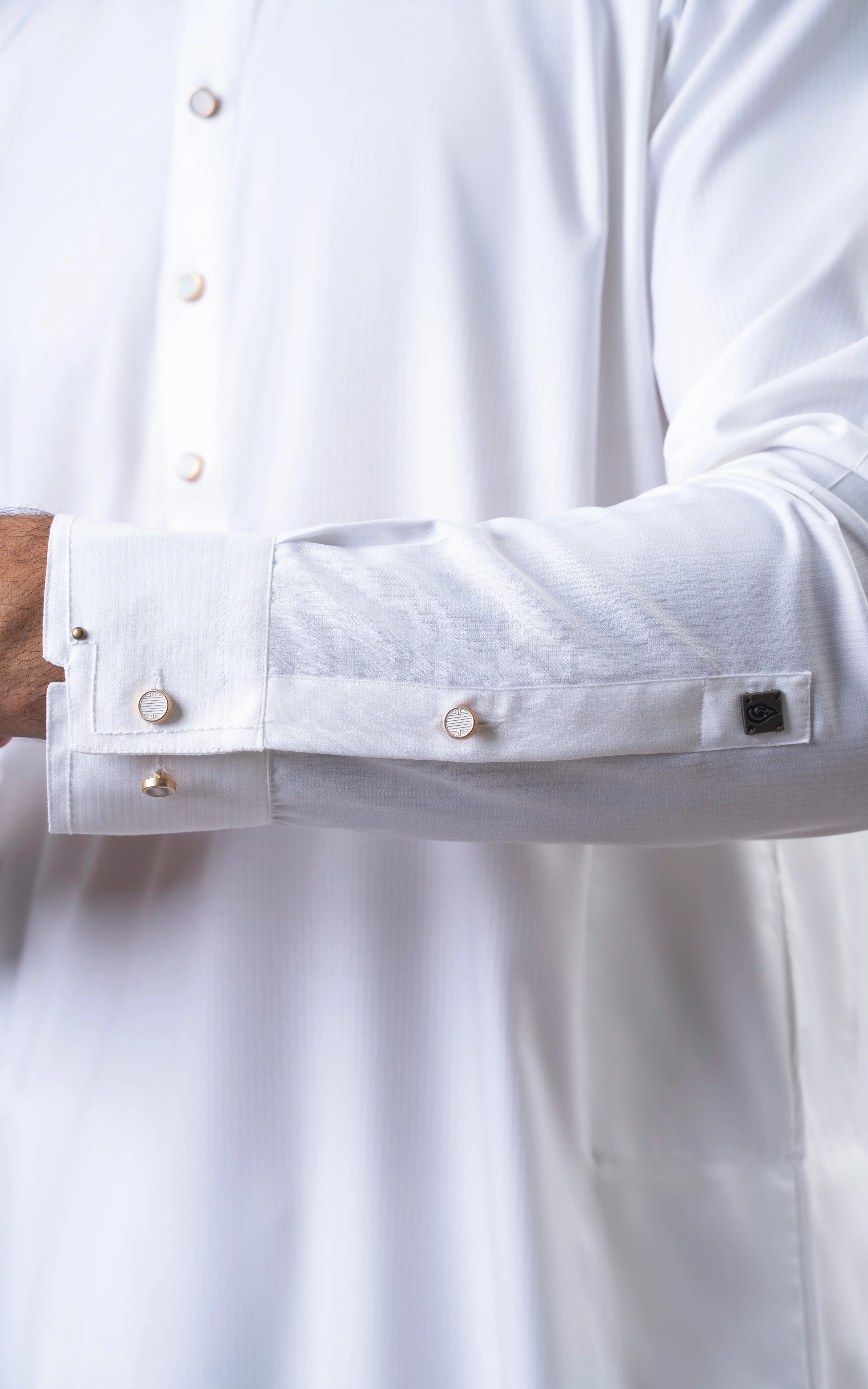 TEXTURED BLENDED KAMEEZ SHALWAR | SIGNATURE COLLECTION OFF WHITE - Image 5