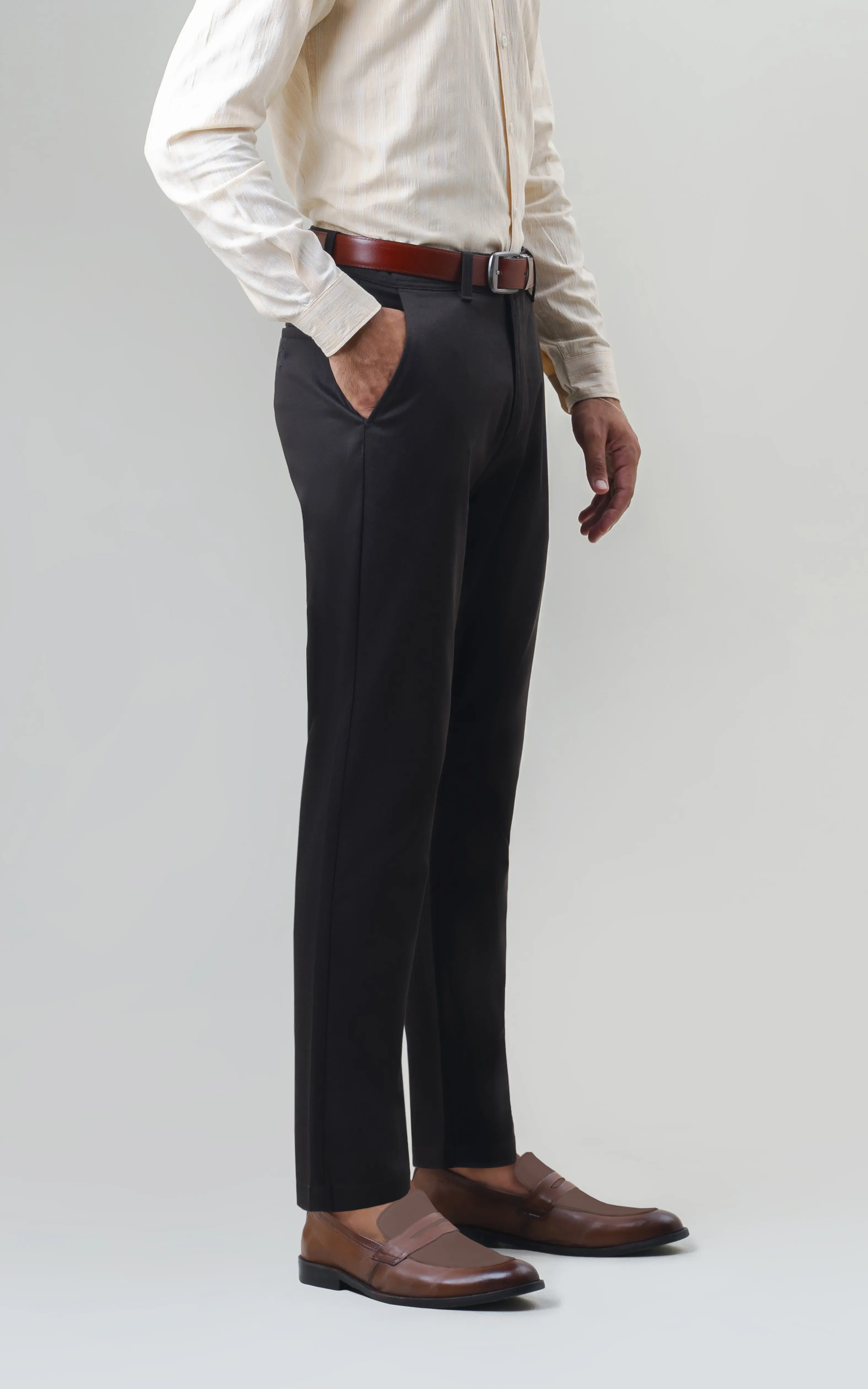 TEXTURED REGULAR FIT CASUAL PANT BROWN - Image 2