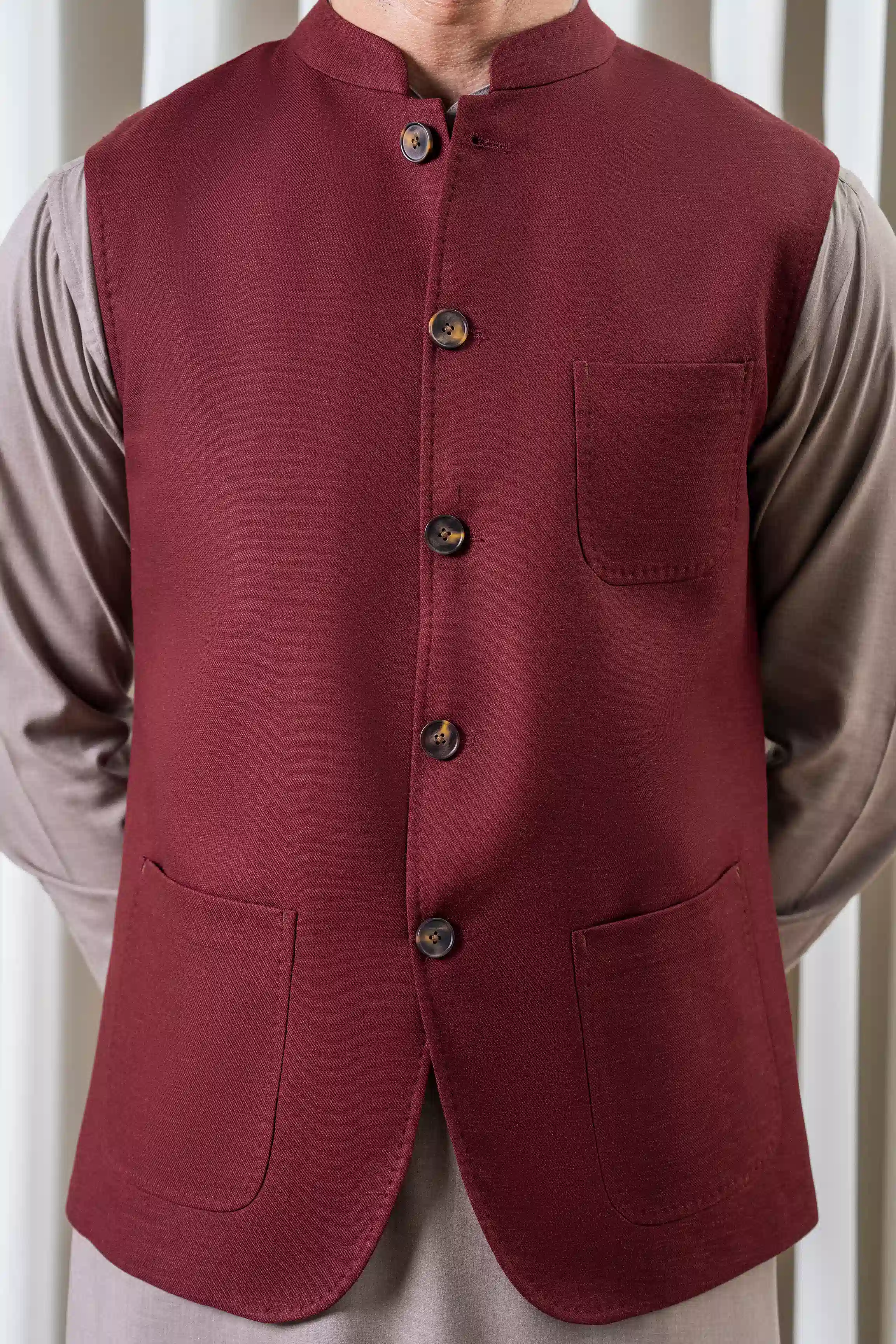 TWILL - COTTON LINEN WAISTCOAT | SIGNATURE COLLECTION MAROON - Image 4