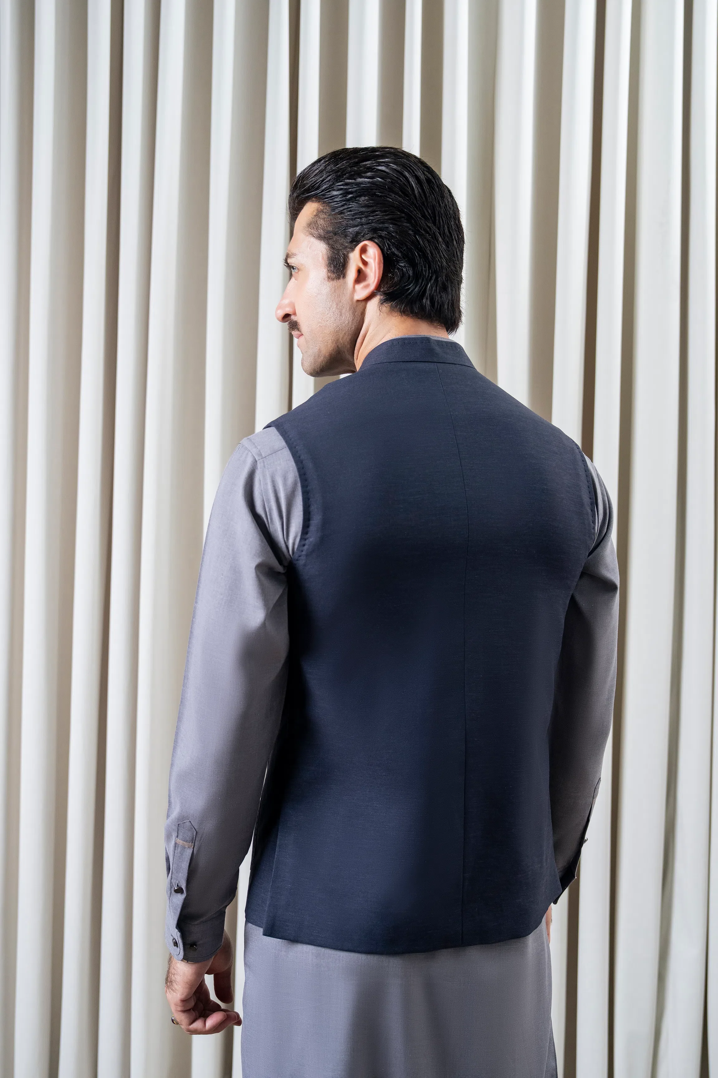 TWILL - COTTON LINEN WAISTCOAT | SIGNATURE COLLECTION NAVY - Image 5